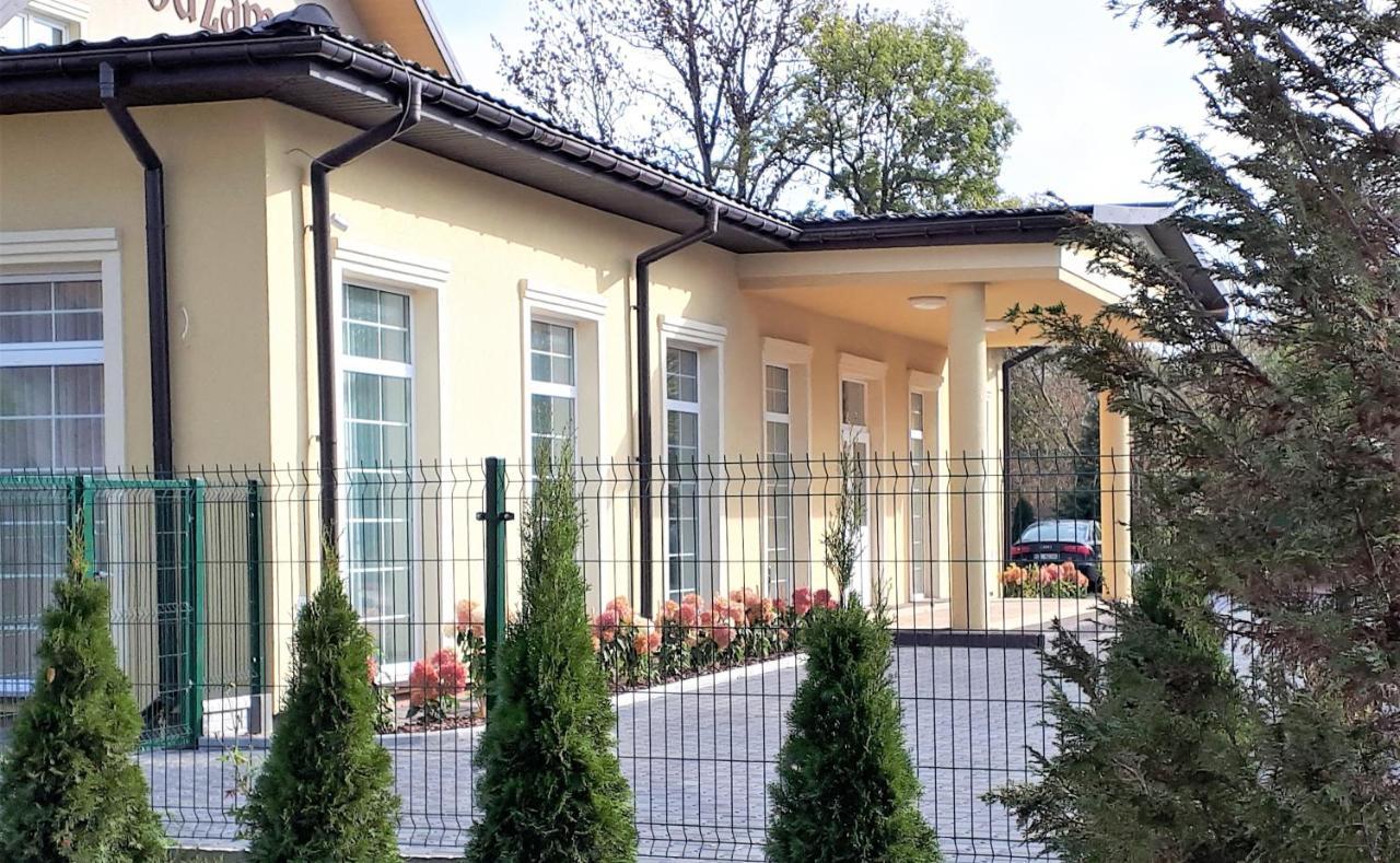 Zajazd Podzamcze Falkow Luaran gambar