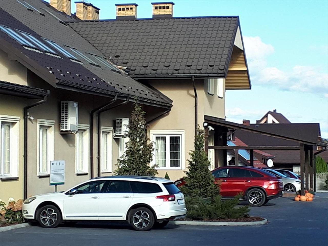 Zajazd Podzamcze Falkow Luaran gambar